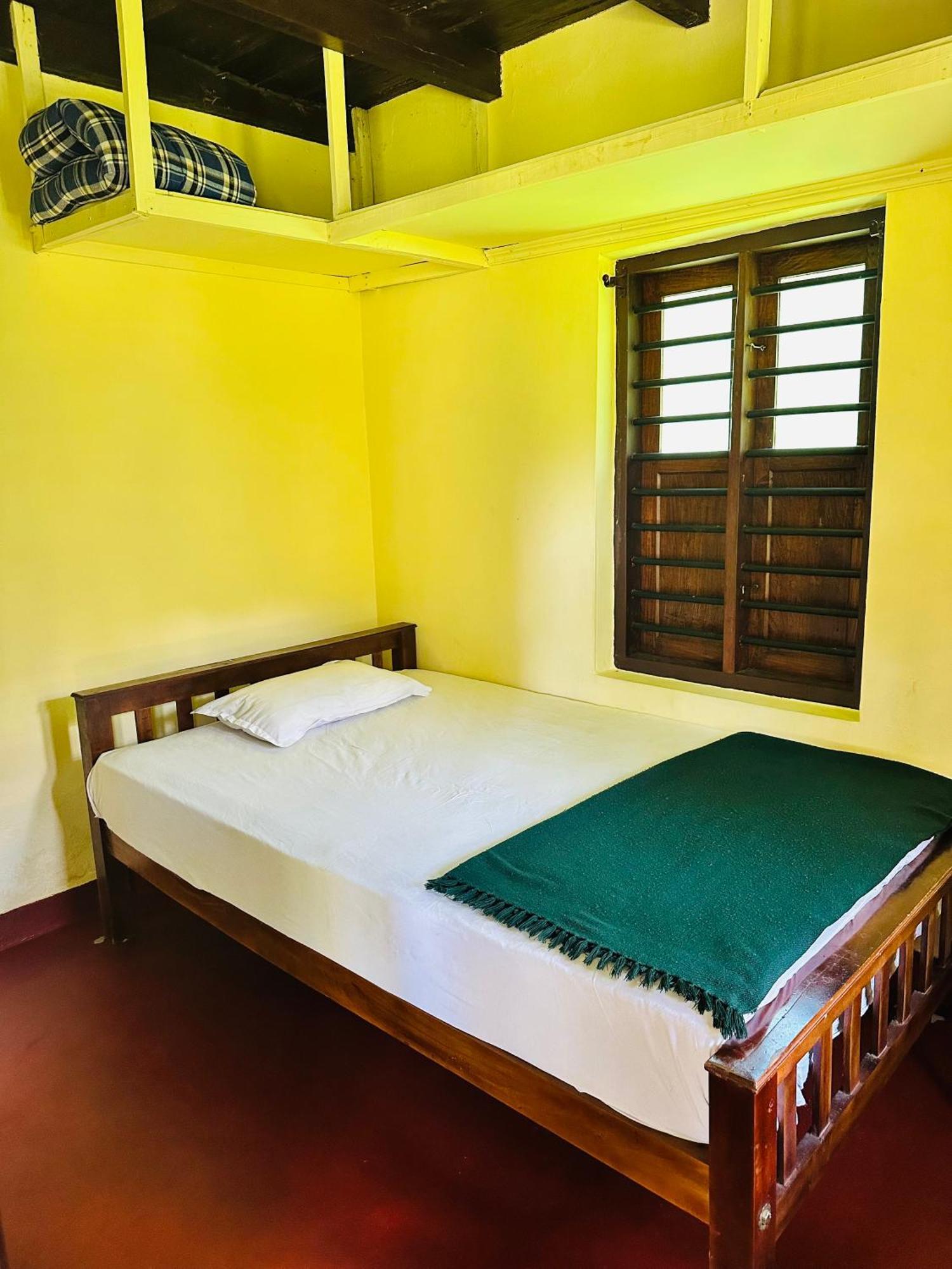 Green Mansion Anaviratty Exterior foto